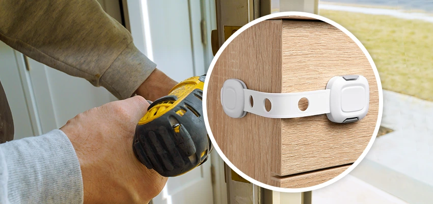 Childproof Sliding Door Locks in Tehachapi, CA